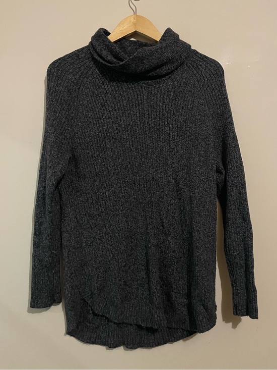 Denver Hayes Sweaters - Denver Hayes | Grey Cowl Neck Knit